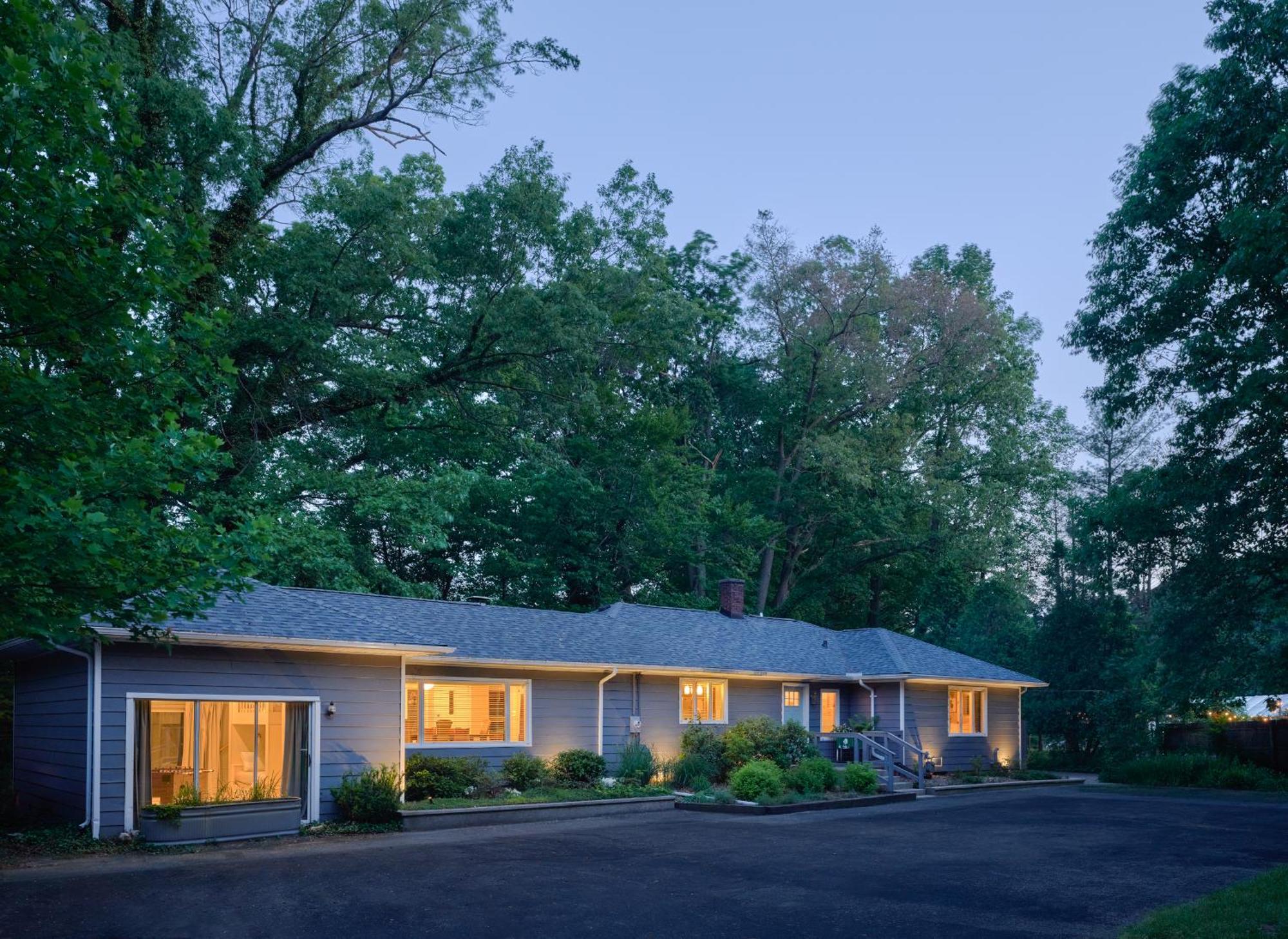Goldberry Woods- A Modern Farm Resort Union Pier Exterior foto